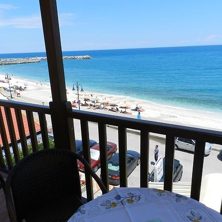 Agios Ioannis  Amelia Beach Apartments מראה חיצוני תמונה